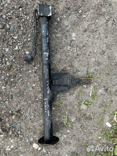 Домкрат mercedes 124, 220, 201