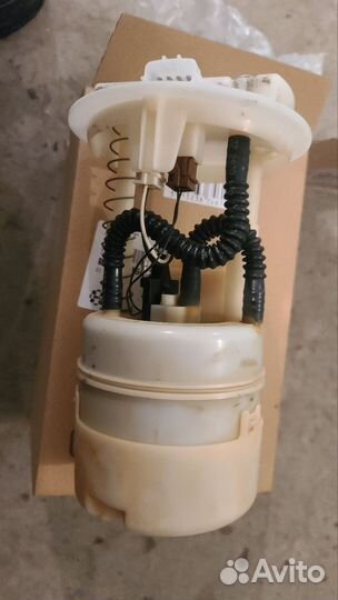 Бензонасос для Nissan juke 1.6 (в сборе)