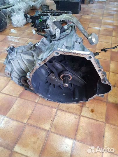 Механическая коробка МКПП Мерседес Вито 2.3
