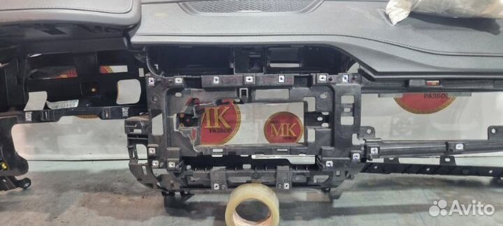 Панель Geely Atlas Pro NL-3B JLH-3G15TD 2021