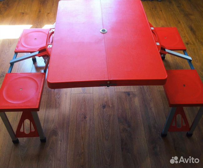 Столик складной для отдыха на природе