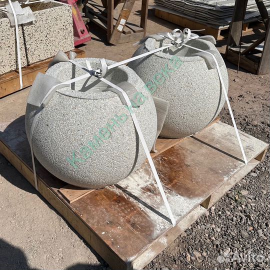 Вазон бетонный для цветов