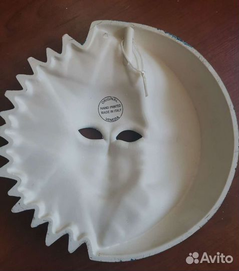 Венецианская маска