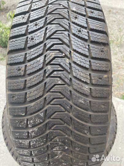 Michelin X-Ice North 3 235/45 R19