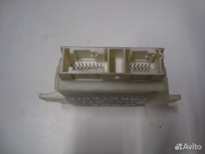 Блок управления парктрониками W204 M271 A204540666
