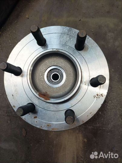 Ступица Lincoln navigator