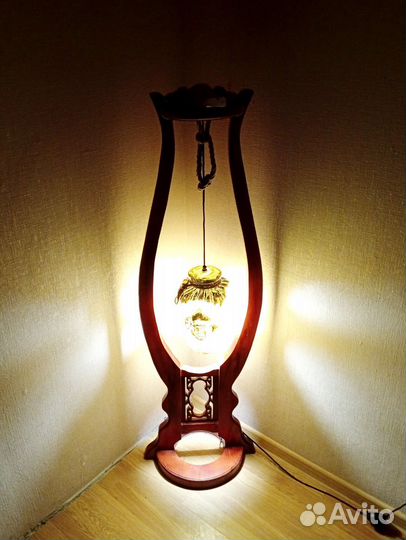 Напольный торшер в восточном стиле