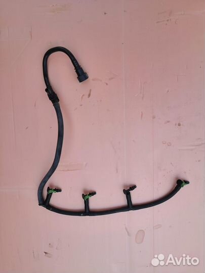 Топливная трубка обратки Форд Транзит 2012 г.в