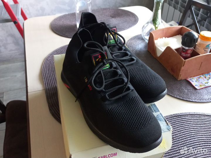 T taccardi кроссовки