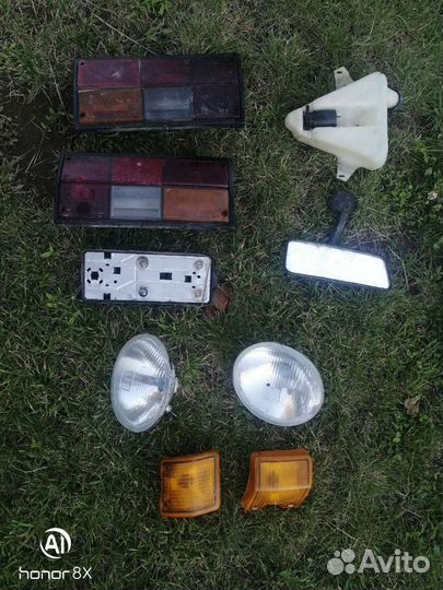 Запчасти на WV Transporter 3 1985 г. в