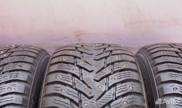 Nokian Tyres Hakkapeliitta 8 SUV 235/65 R17 108T