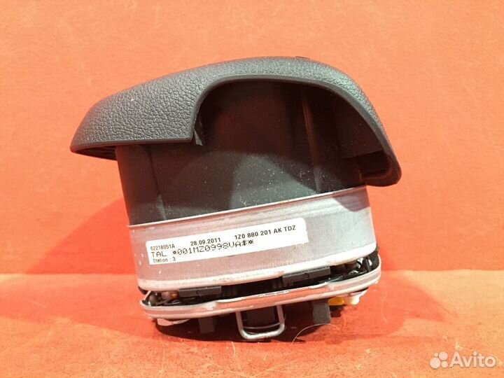 Подушка безопасности в руль Skoda Yeti хетчбэк