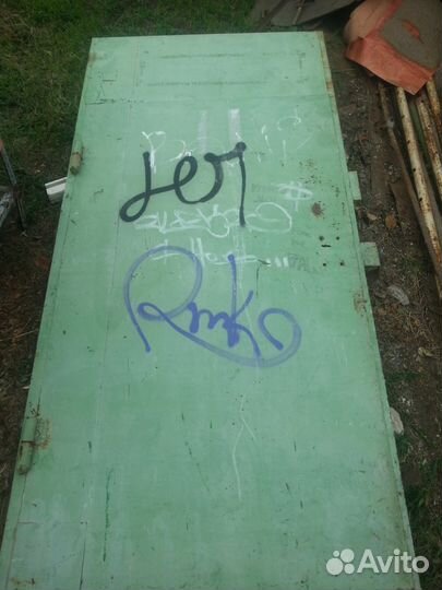 Дверь металлическая б/у