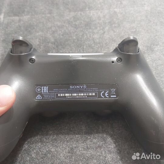 Джойстик ps4