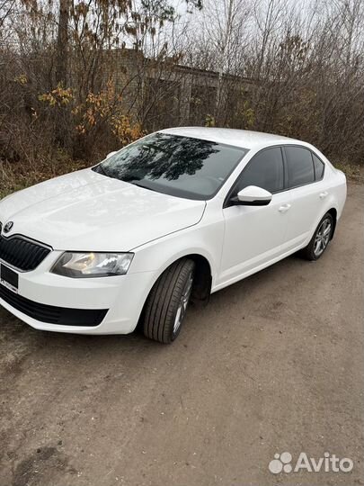 Skoda Octavia 1.6 МТ, 2015, 233 937 км