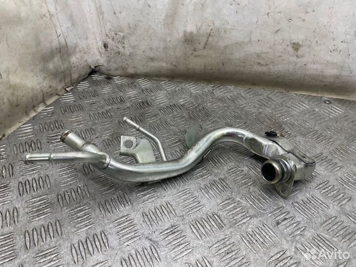 Трубка охлаждающей жидкости металлическая Nissan