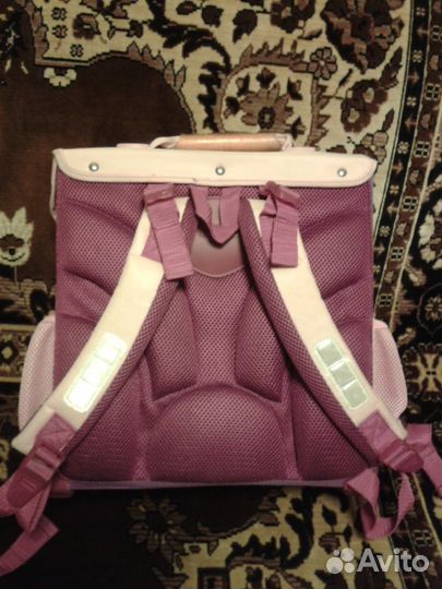 Рюкзак школьный