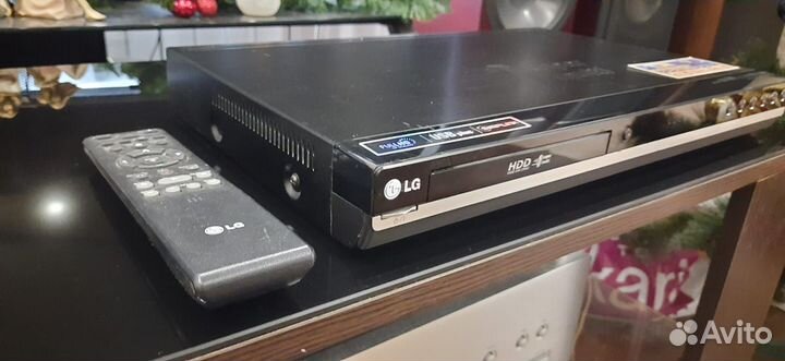 DVD рекордер с жёстким диском LG hdrk-888