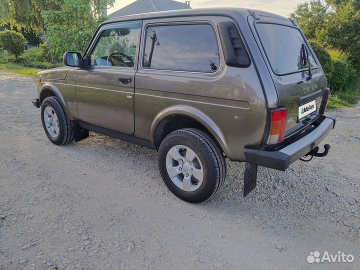 LADA 4x4 (Нива) 1.7 МТ, 2017, 135 000 км