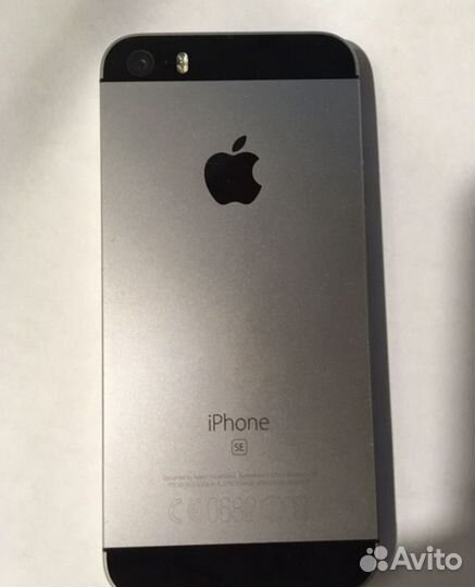 iPhone SE, 16 ГБ