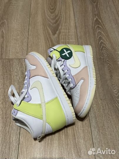 Nike Dunk High W US 6,5