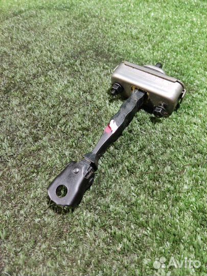 Ограничитель двери передний Chery Tiggo 7 PRO