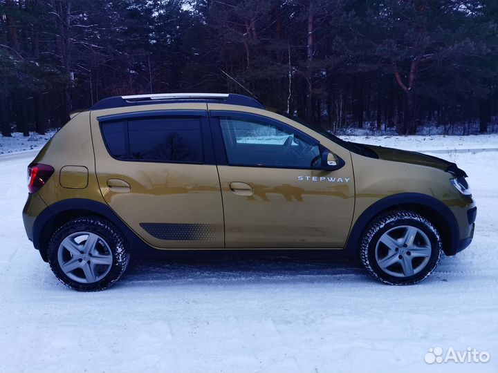 Renault Sandero Stepway 1.6 МТ, 2018, 104 107 км
