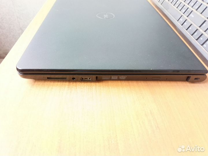 Ноутбук Dell 3576/i3-7020/RAM 8Гб/HDD1000/SSD240