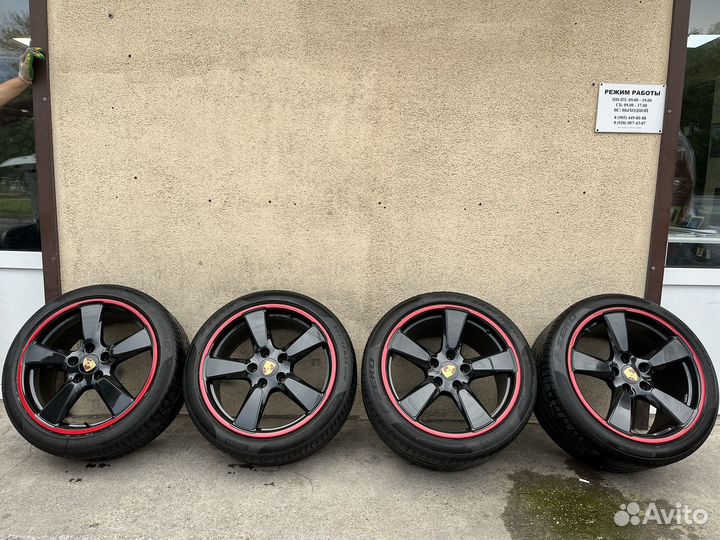 Оригинальные колеса Porsche Panamera GTS R20