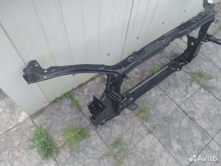 Рамка радиатора toyota corolla fielder 121