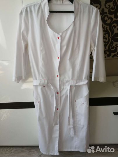 Медицинский халат женский