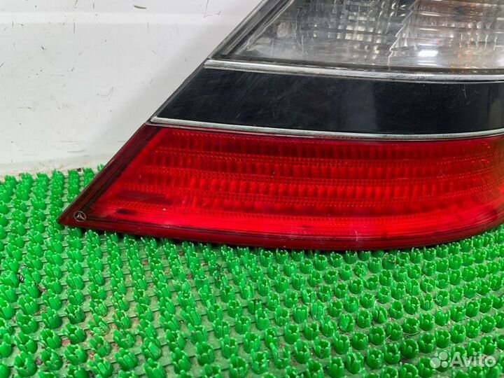 Фонарь задний правый Mercedes-Benz S-Class W221