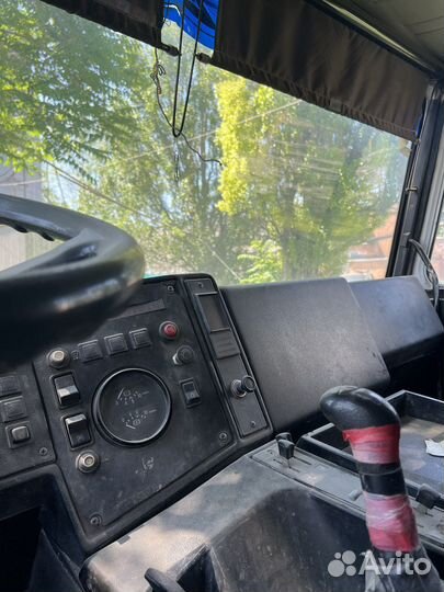 Автобетоносмеситель МАЗ 630305, 2006