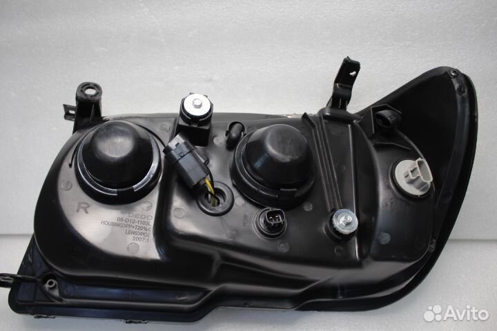 Land Cruiser 100 1997-2005 Фары стиль 2007 C4NB1