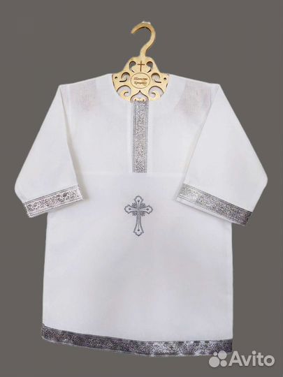 Крестильная рубашка для мальчика с вышивкой