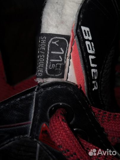 Хоккейные коньки бауэр