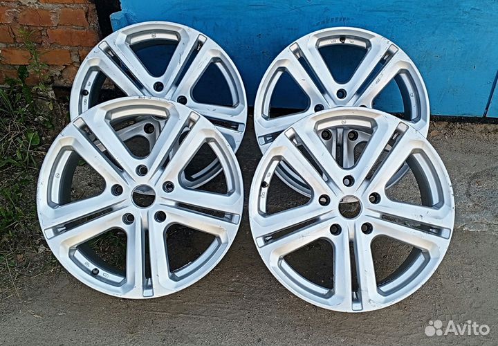 Литые диски R18 5x130 Dia72.1