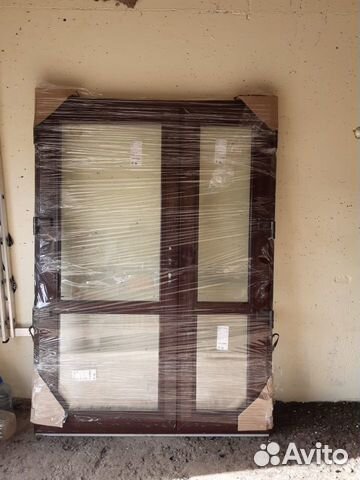 Входные двери пвх белые и коричневые новые