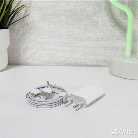 Зарядка на iPhone