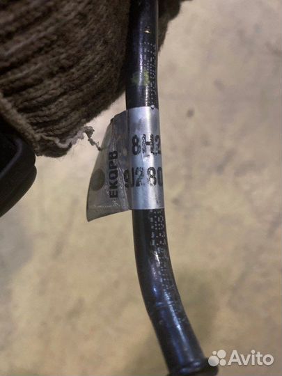 Трубка топливная Land Rover Discovery 3 L319 276DT