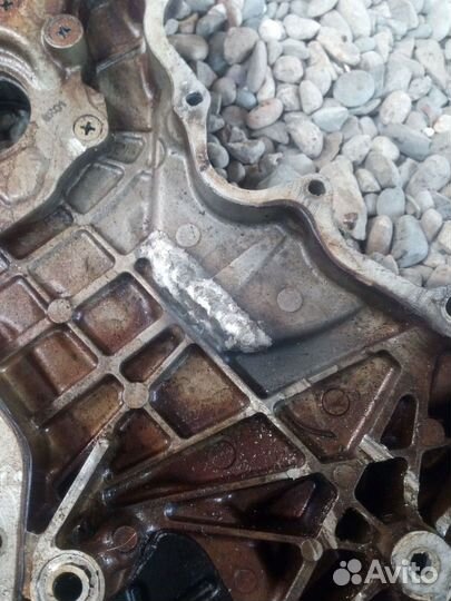 Крышка двигателя Honda Civic 1.8