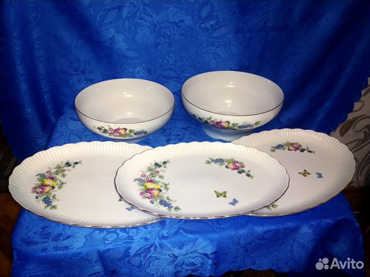 Столовый и чайно-кофейный сервиз на 12 персон