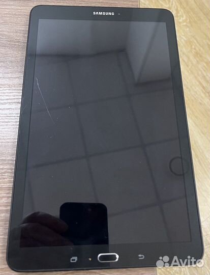 Планшет Samsung Galaxy Tab E 9.6 SM-T561N(2015)