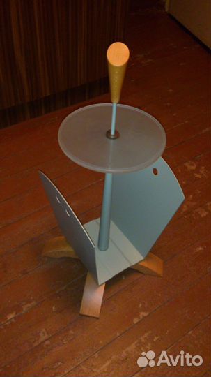 Газетница со столиком