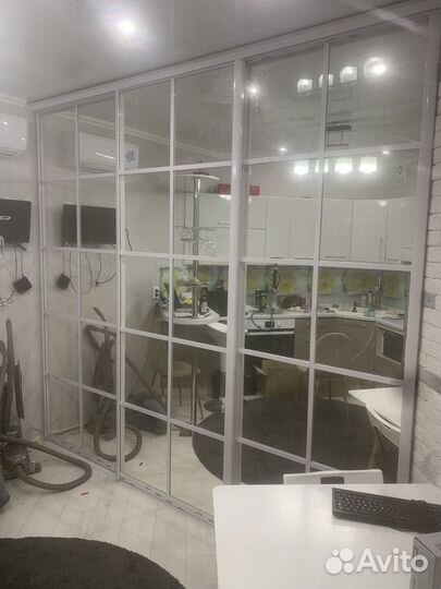 Дверь купе для гардеробной