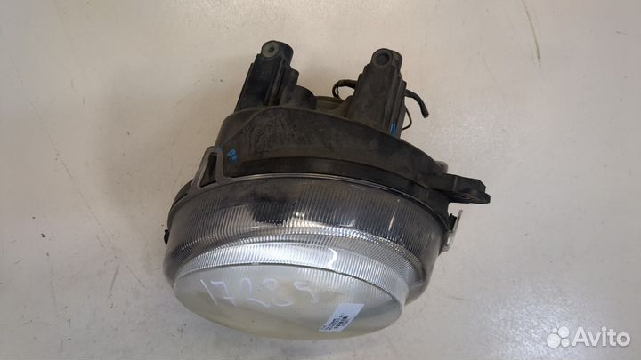 Фара (передняя) левая Jeep Patriot 2010, 2011