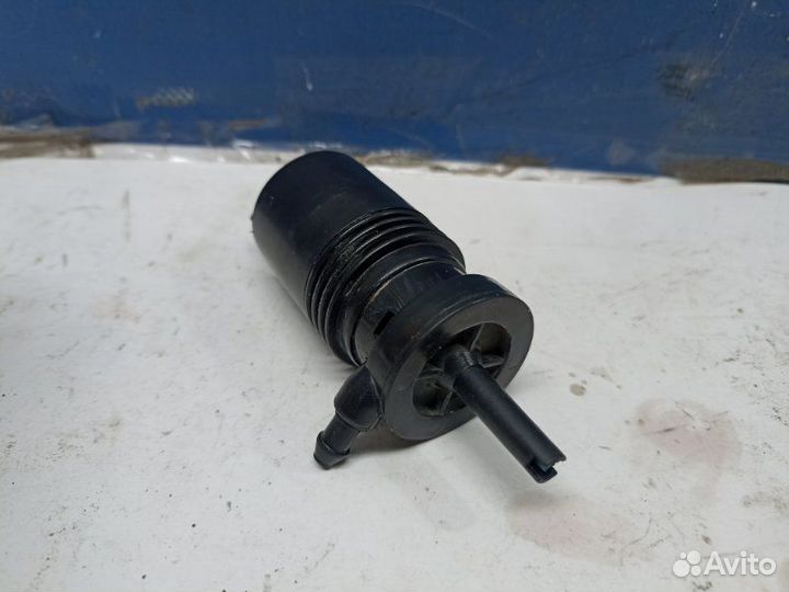 Насос стеклоомывателя Nissan Primera P12 1.6