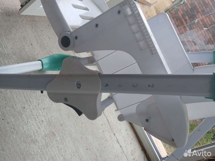 Столик для кормления