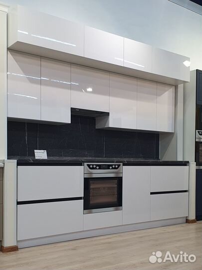 Продавец-консультант мебели