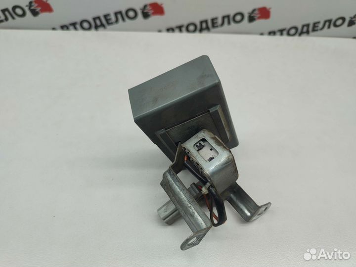 Блок управления дверьми Honda Domani MA4 1994 г.в